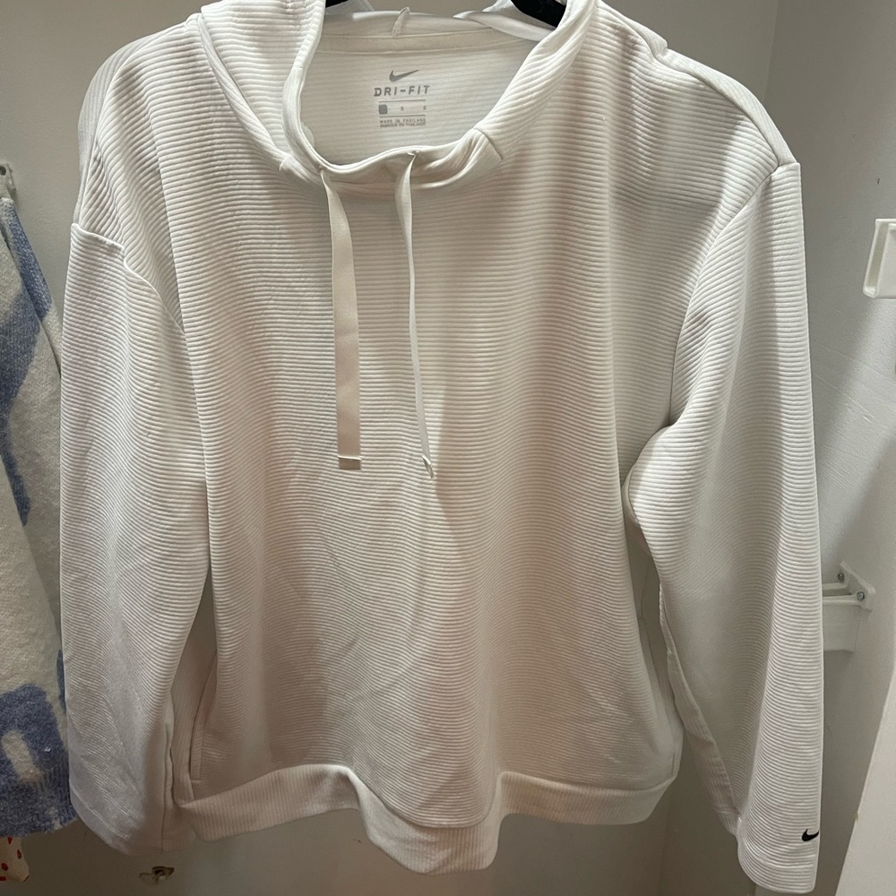 Hooded Nike Pullover